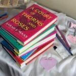 A Court of Thorns and Roses Series By Sarah J. Maas