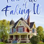 The Fine Art of Faking It By Lucy Score