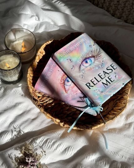 Shatter Me: The New Republic Series